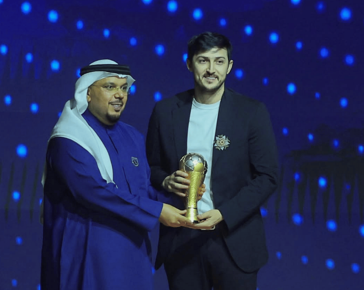 Şabab El Ahli'den Sardar Azmoun, BAE Pro League Altın Topunu Kazandı