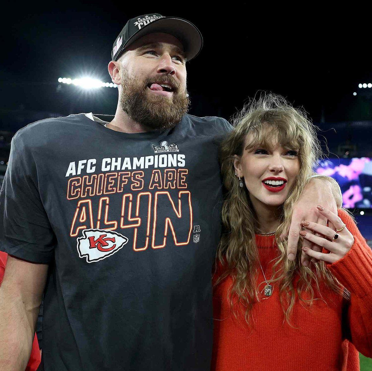 Taylor Swift, Travis Kelce'nin ilişki Zaman Çizelgesi: Arkadaşlık Bileziğinden Nişan Yüzüğüne