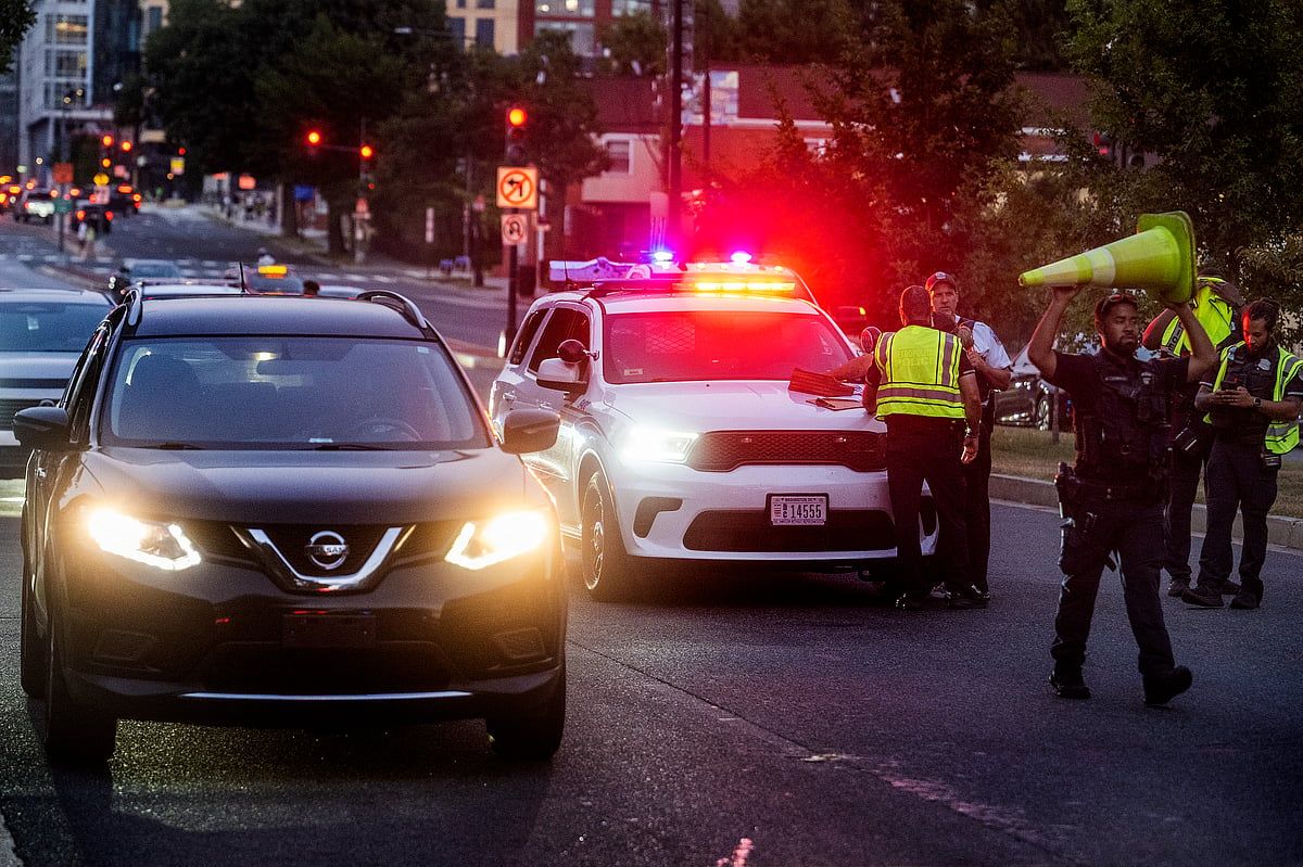 Washington, ABD Başkanı Trump'a Polisin Devralınması Üzerine Dava Açtıktan Sonra Anlaşmaya Varıldı
