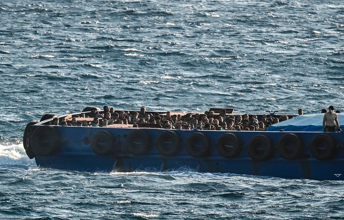 Yemen Açıklarında Tekne Batarken En Az 54 Göçmen Öldü; Düzinelerce Kayıp
