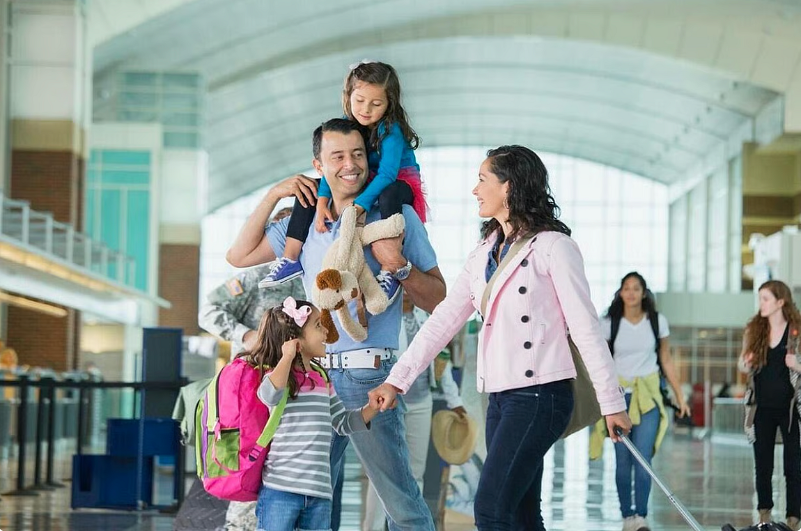 Ankete Göre, BAE Gezginlerinin Yaklaşık %50'si Hedefli Reklamlara Dayalı Tatil Yerleri Seçiyor