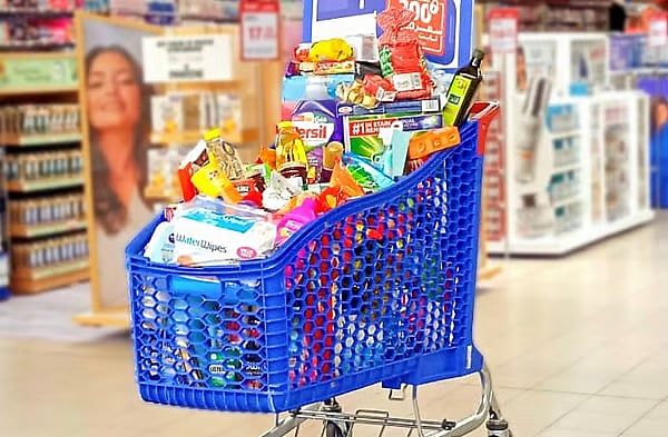 BAE: Bazı Aileler Rak'ta Toplu Market Alışverişine 9.000 Dh'ye Kadar Harcama Yapıyor