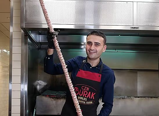 BAE: Viral Türk Şef Özdemir Burak, Dubai Restoranı Czn Burak ile Tüm Bağlarını Koparıyor