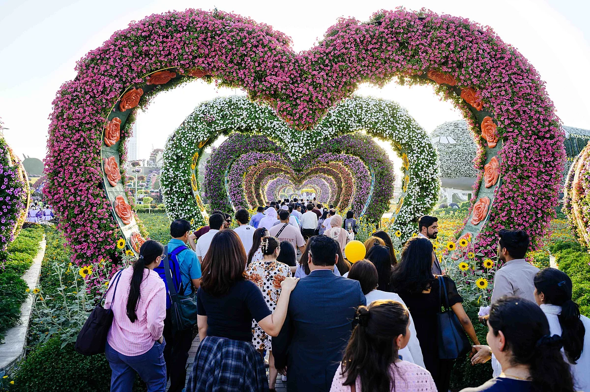Dubai Miracle Garden, 150 Milyondan Fazla Çiçekle 14. Sezona Açılıyor