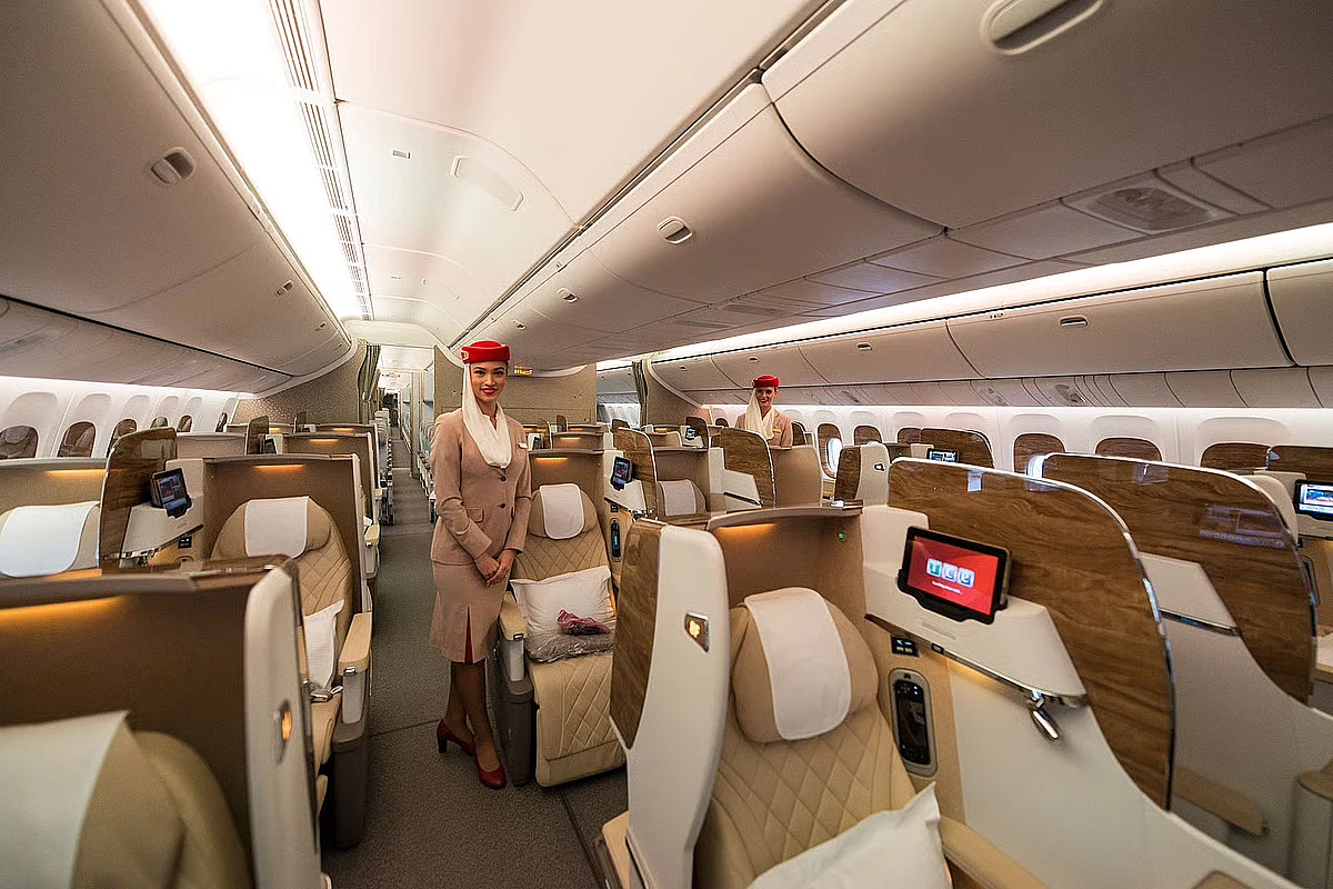Emirates Güç Bankası Yasağı: Havayolunun Gemide Kullanımı Yasaklamasının 5 Nedeni