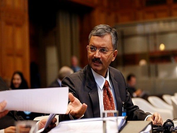 Hindistan, Deepak Mittal'i BAE'nin Bir Sonraki Büyükelçisi Olarak Atadı