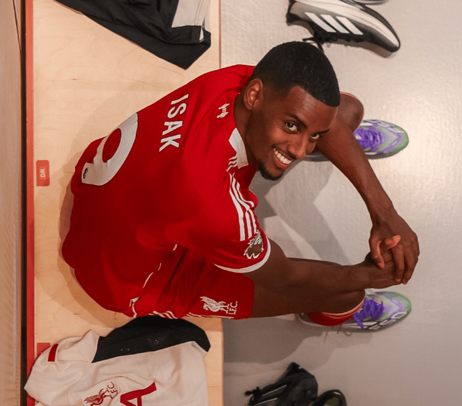Isak, ingiliz Rekor Hamlesinin Ardından Liverpool ile 'Tarih Yazacağına' Yemin Etti