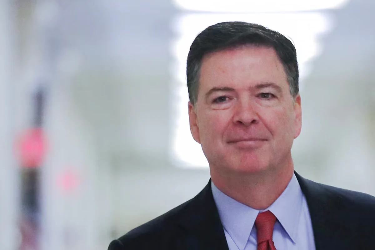 'Kalbi Kırıldı': Eski Fbı Şefi Comey, Trump 'Adaleti' Kutlarken Cezai Suçlamalara Tepki Gösterdi