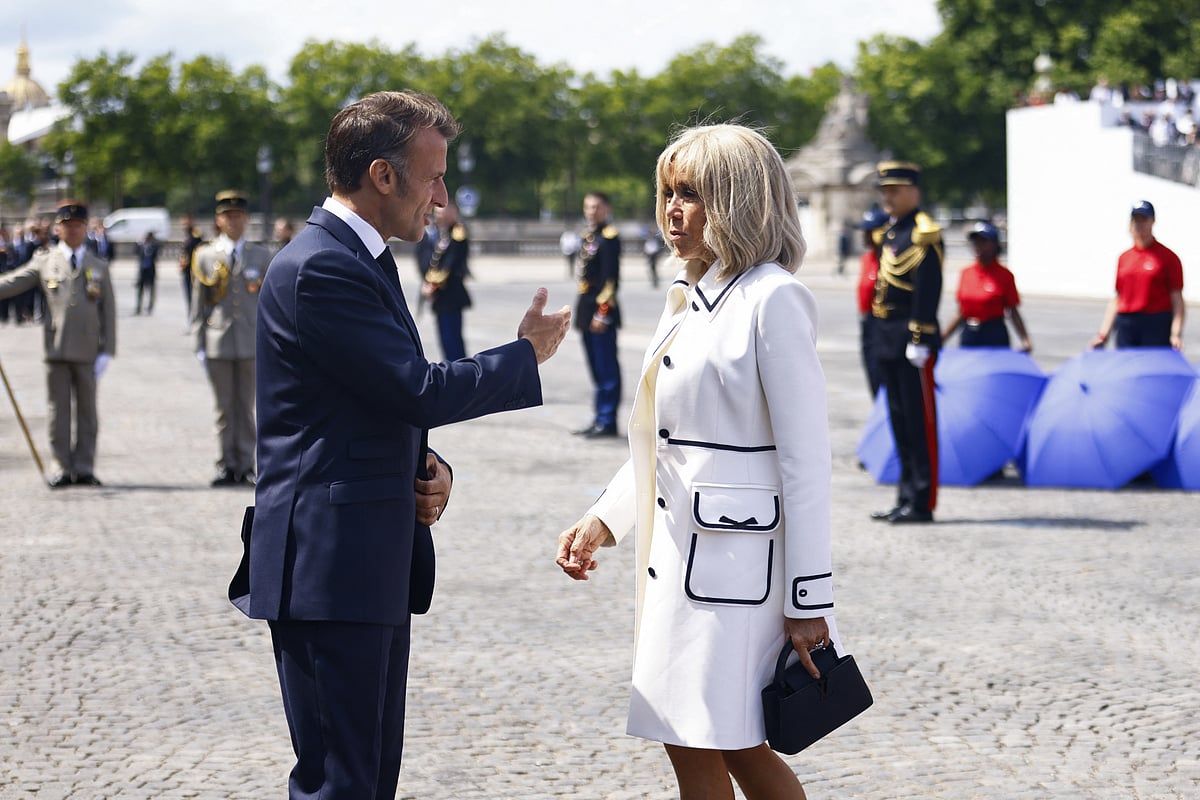 Macron, Fransa'nın First Lady'sinin Bir Kadın Olduğunu Kanıtlamak için 'Bilimsel' Kanıtlar Sunacak