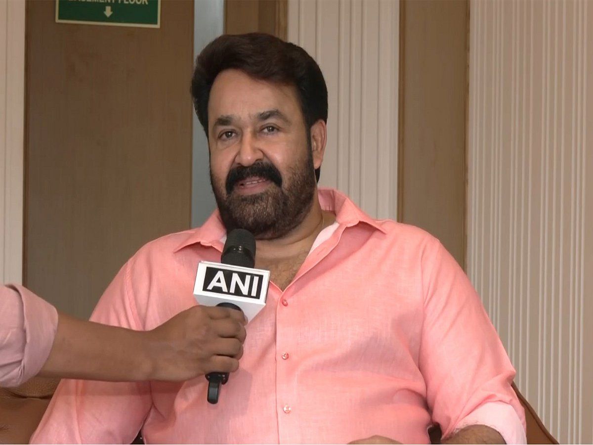 Mohanlal, Dadasaheb Phalke Ödülünü Malayalam Film Endüstrisine Adadı