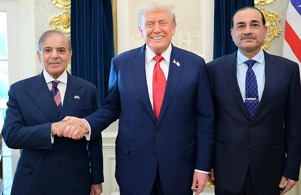 Pakistan Başbakanı Şerif ABD'de Trump'la Görüştü, Hindistan'la Ateşkesteki Rolünü Övdü