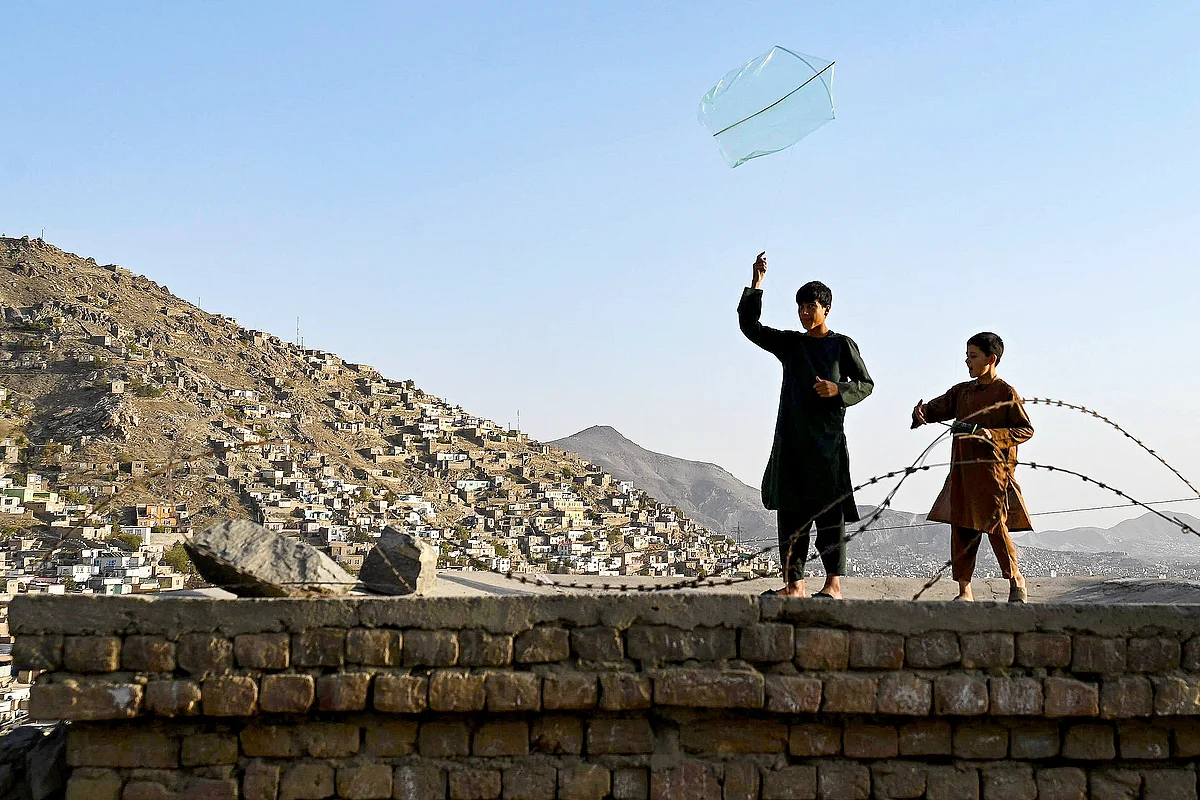 Taliban Fiber Optik Ağı Kestiği için Afganistan'da ikinci Gün İnternet Yok