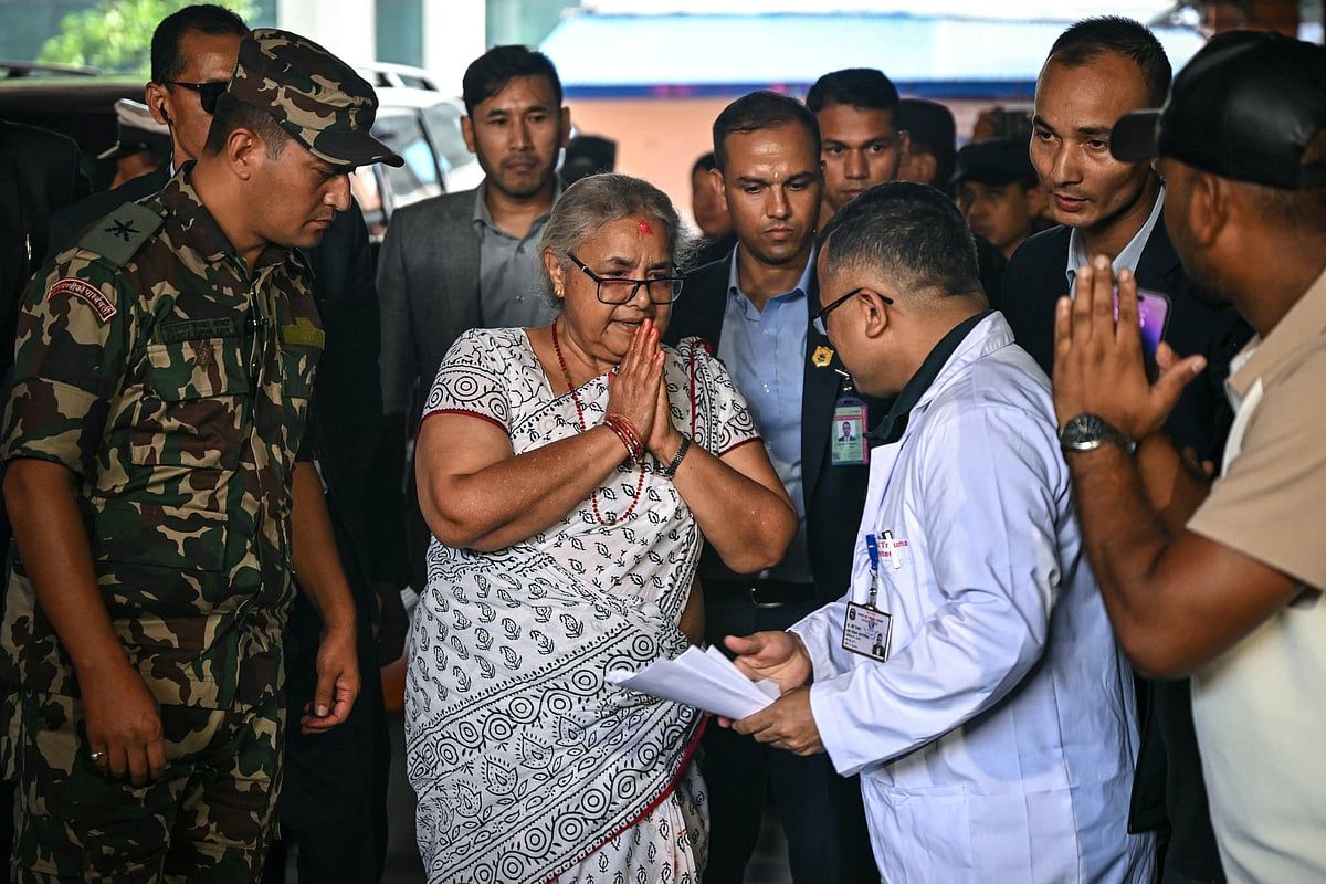 Yeni Nepal Başbakanı Protestocuların Yolsuzluğu Sona Erdirme Taleplerini Takip Edeceğine Söz Verdi