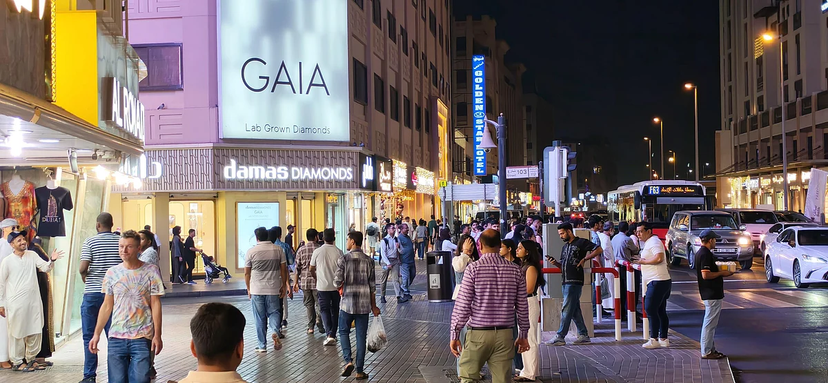 Aynı Bütçe, Daha Az Altın: Rekor Fiyatlar Bu Diwali'de Dubai Sakinlerini Nasıl Etkiliyor