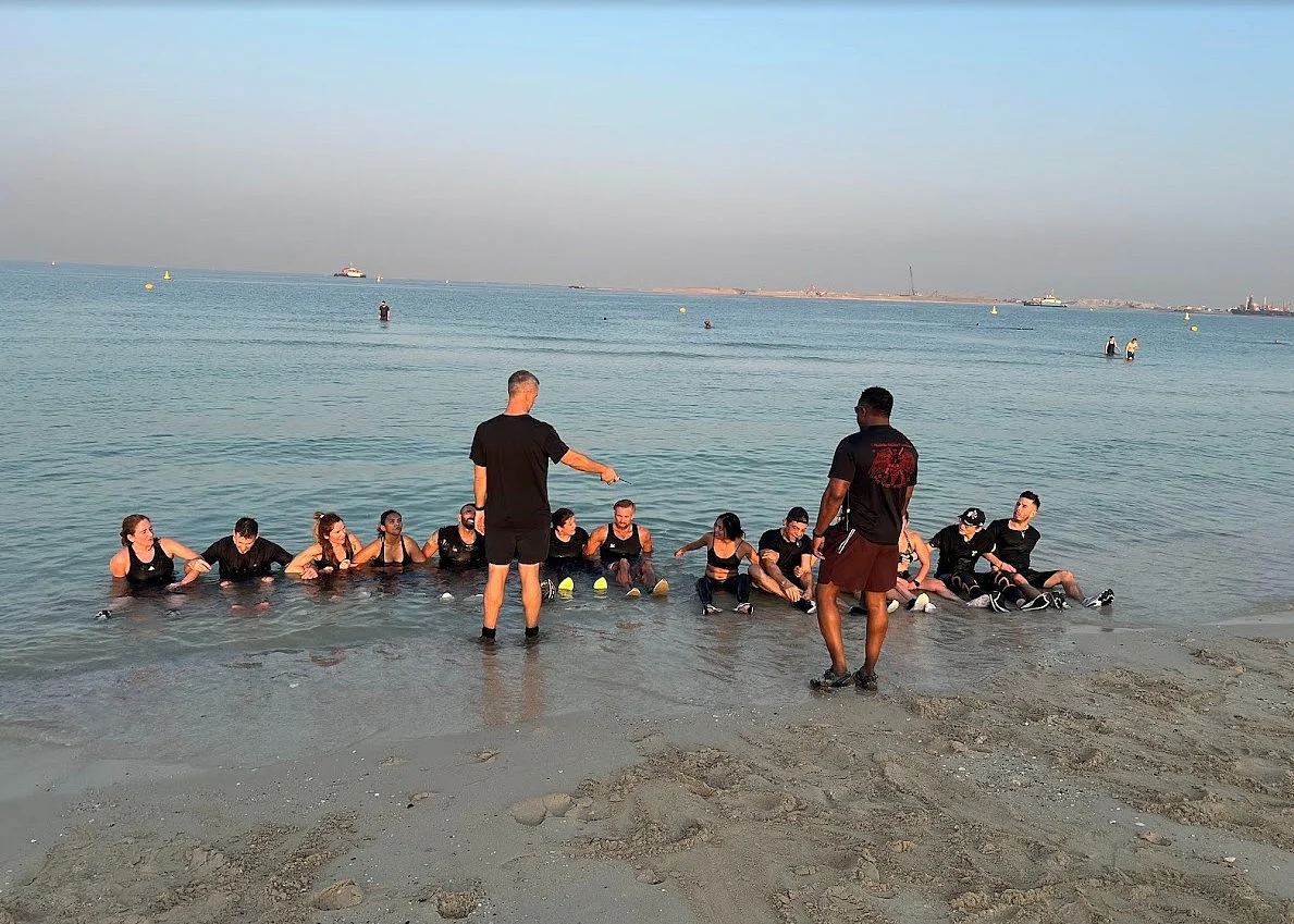 BAE: Eski Denizciler Bootcamp ile Yerel Fitness Sahnesine Nasıl Askeri Kum Getiriyor