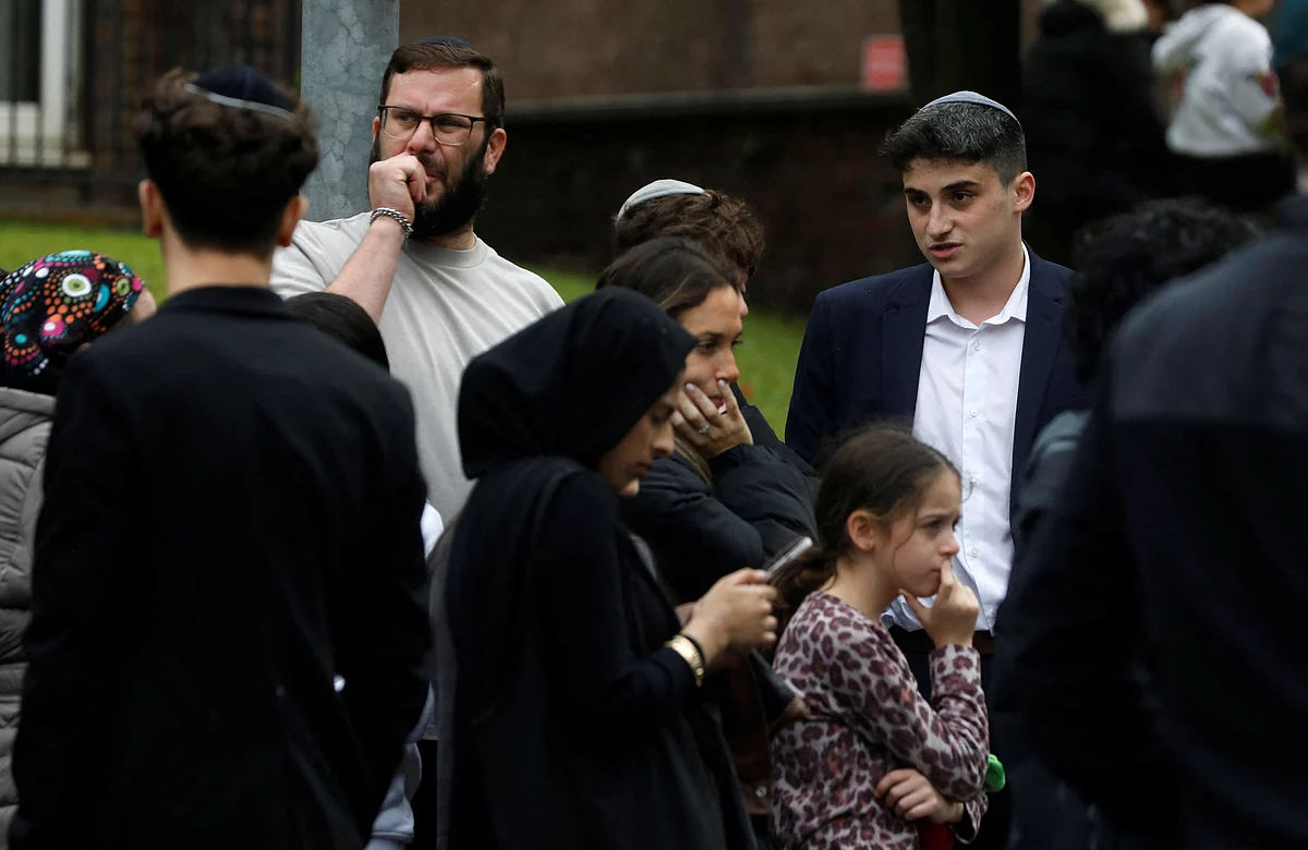 Birleşik Arap Emirlikleri, Manchester Sinagogu'na Yapılan Ölümcül Saldırıyı Şiddetle Kınadı