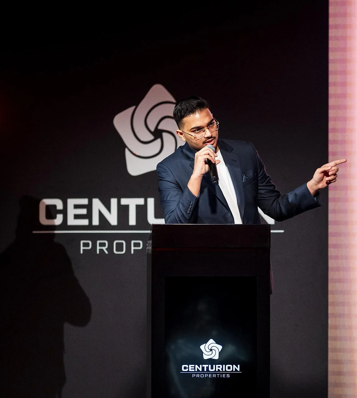 Centurion Properties, Dubai'nin Ticari Ortamı için Yeni Bir Kriter Belirleyerek Burj Capital Business Bay'i Başlattı