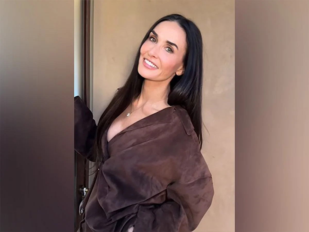 Demi Moore, Tom Cruise'un 1990'ların Başındaki Hamileliğinden 'Utandığını' Söyledi