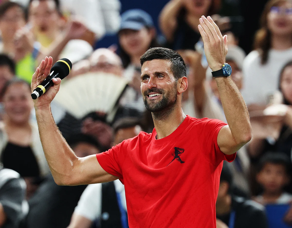 Djokovic, Vacherot'un Masal Koşusu Devam Ederken Şangay Yarı Finalinde Savaşıyor