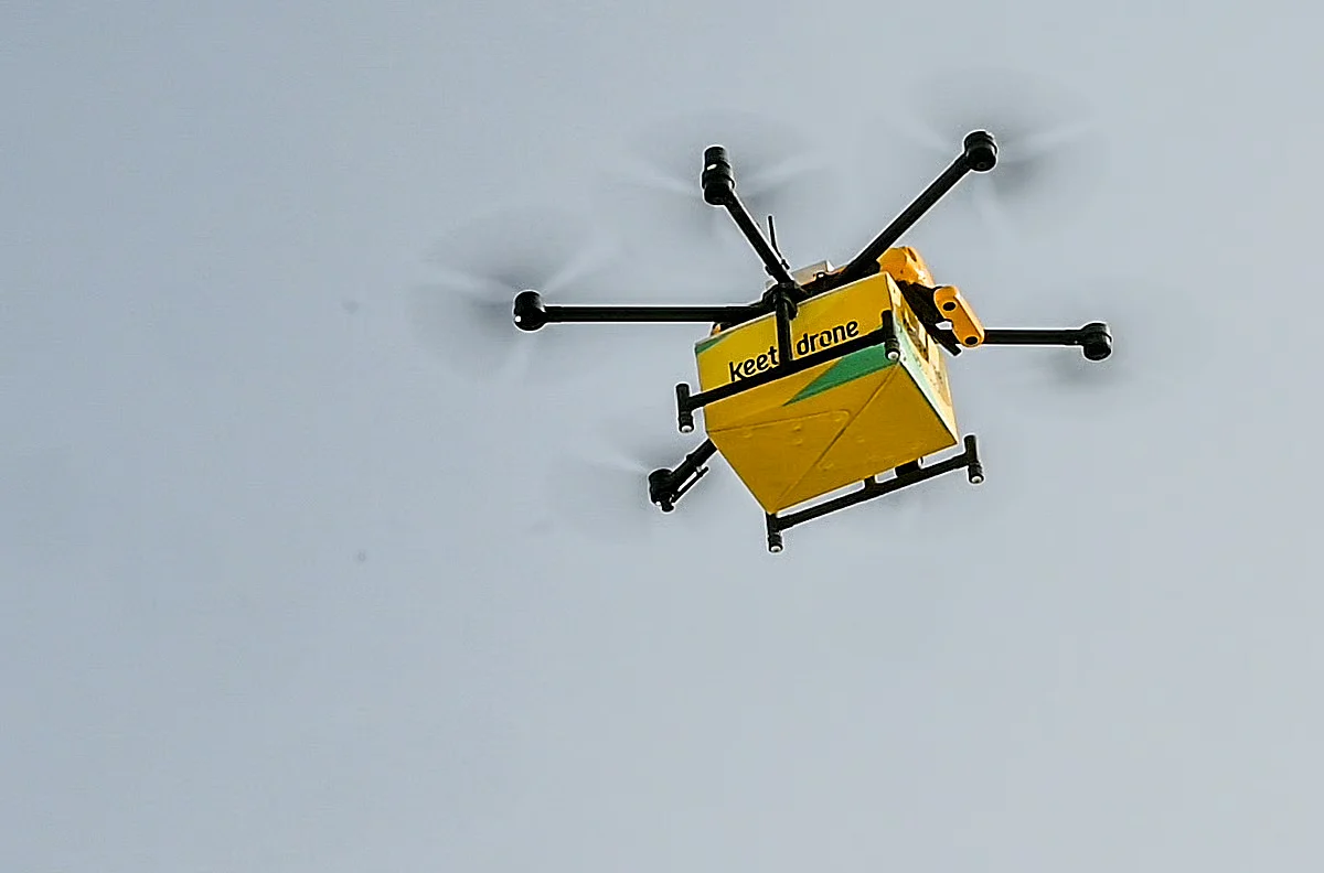 Dubai'de Drone Teslimatları: 2026 Yılına Kadar %30 Şehir Kapsamı, 5 Yılda %70