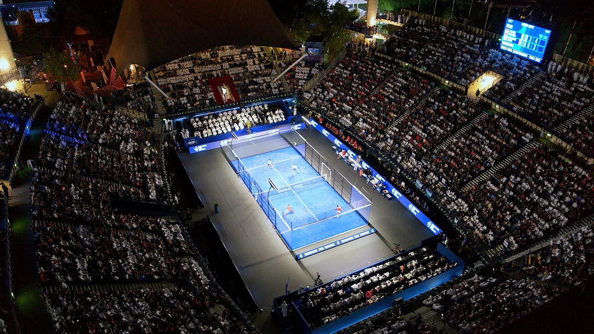 E &amp;, BAE'nin En Büyük Padel Etkinliğinin Resmi Ortağı olarak Dubai Başbakanı Padel P1 ile Güçlerini Birleştirdi