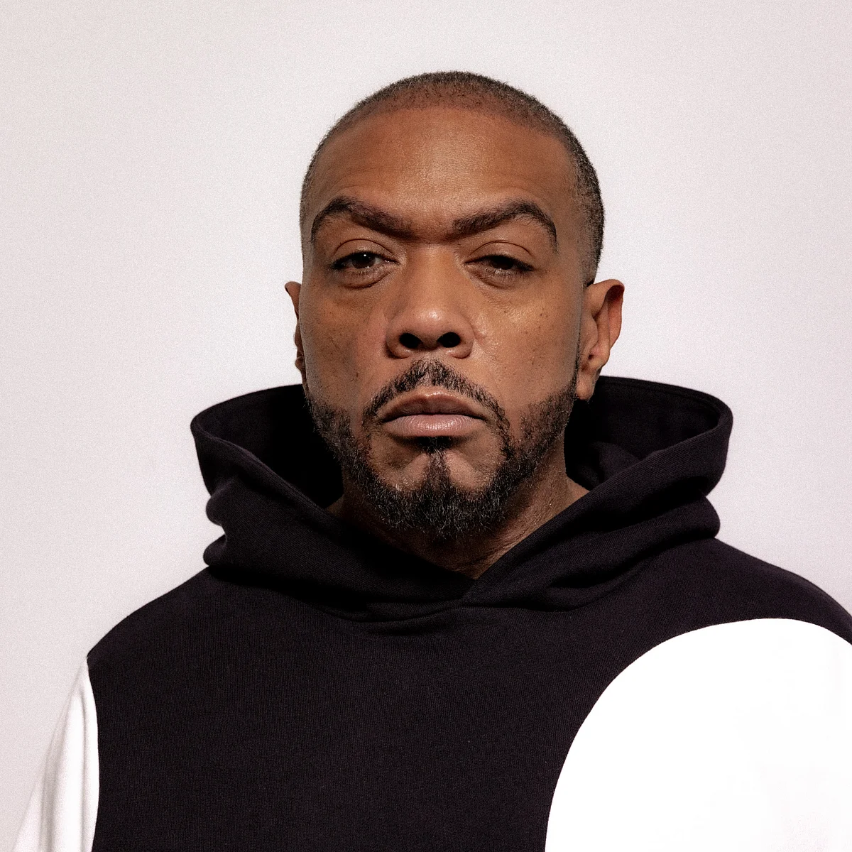 Efsanevi Hit Yapımcısı Timbaland, Bu Kasım ayında Coca-Cola Arena'da Dubai'yi Elektriklendirmeye Hazırlanıyor