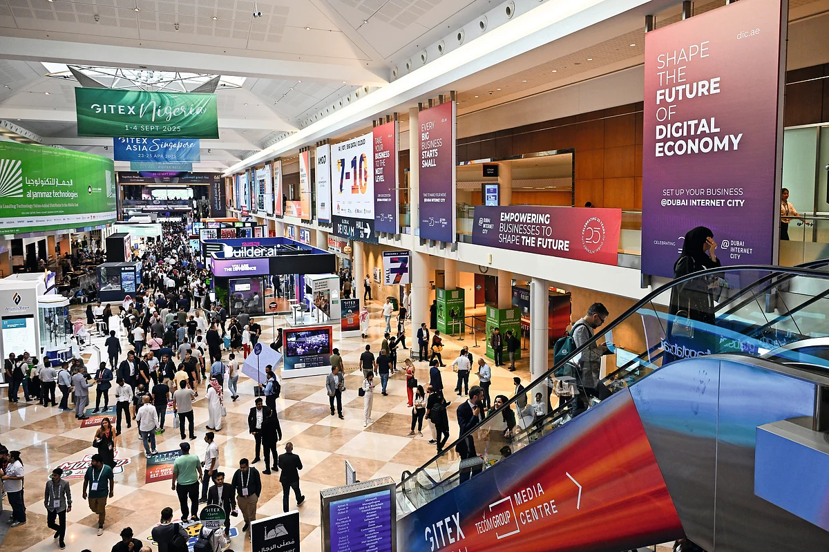 Gitex Global: Teknoloji Devleri Yapay Zeka Yeniliklerini ve Bulut Çözümlerini Sergiliyor