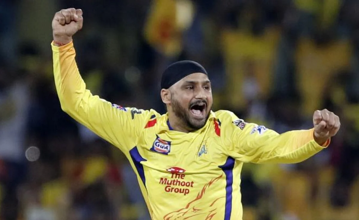 Harbhajan Singh, Kieron Pollard Abu Dabi'deki Büyük İsimler Arasında T10