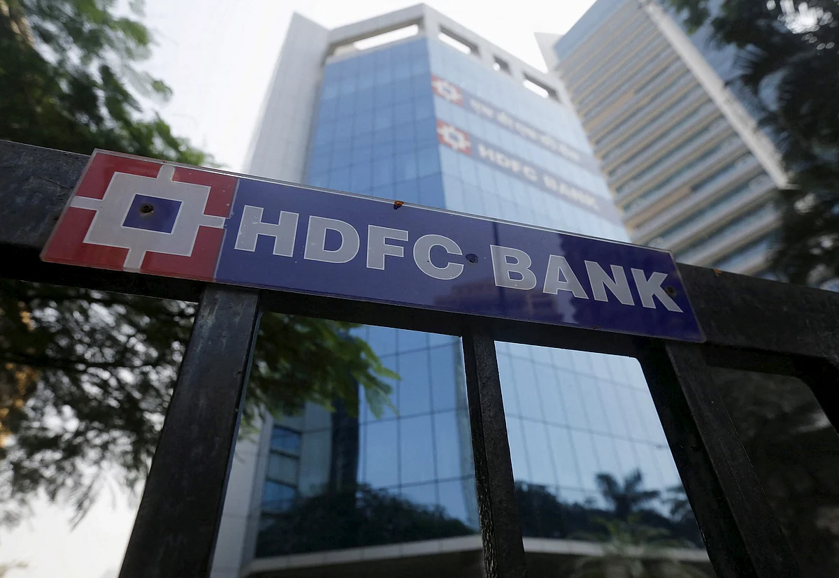 Hdfc Bankası, Dfsa'nın Dubai Operasyonlarını Kısıtlamasının Ardından Personeli Bahçe İznine Aldı