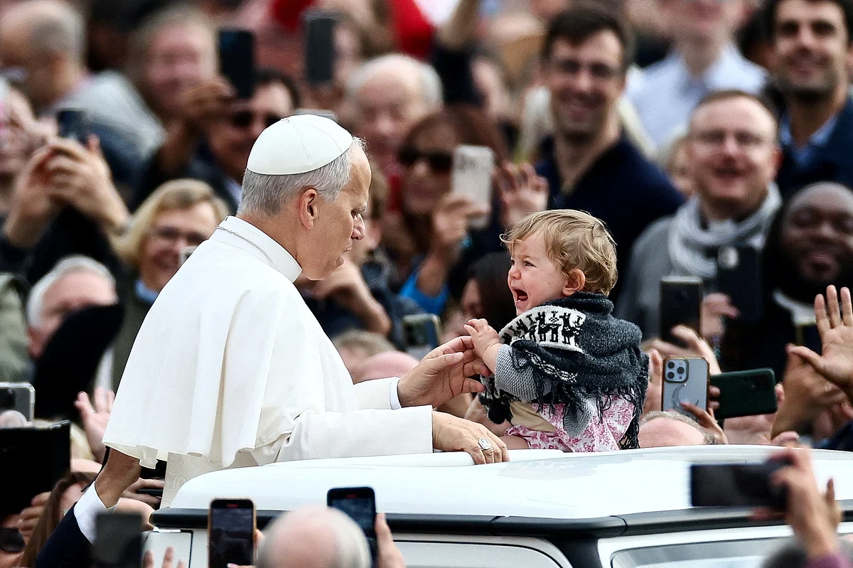 İngiltere Kralı beş yüzyıl sonra Papa ile ilk Dua Edecek