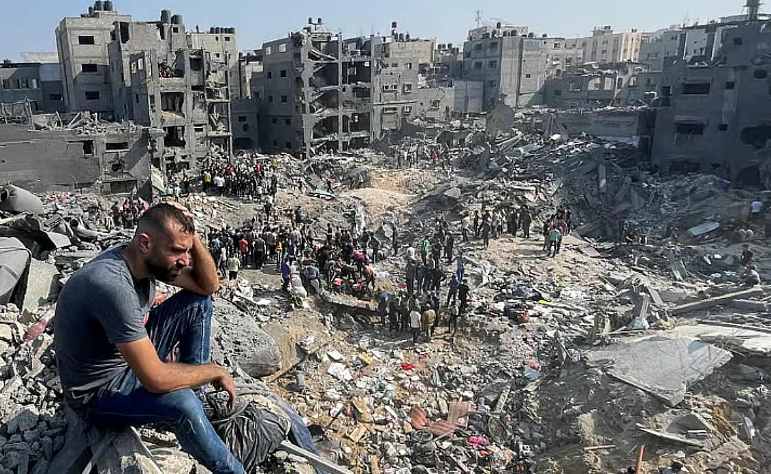 İsrail Ordusu Hala Gazze Şehrinde Faaliyet Gösteriyor; Hamas, Mısır'ın Gazze'nin Geleceği Konferansına Ev Sahipliği Yapacağını Söyledi