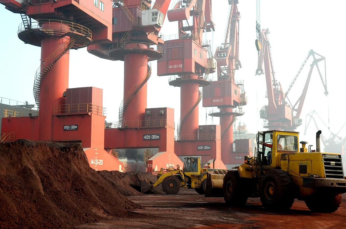 Kritik Mineraller Çatışıyor: 2026 Yılına Kadar Küresel Stratejiyi Şekillendirecek Nadir Topraklar