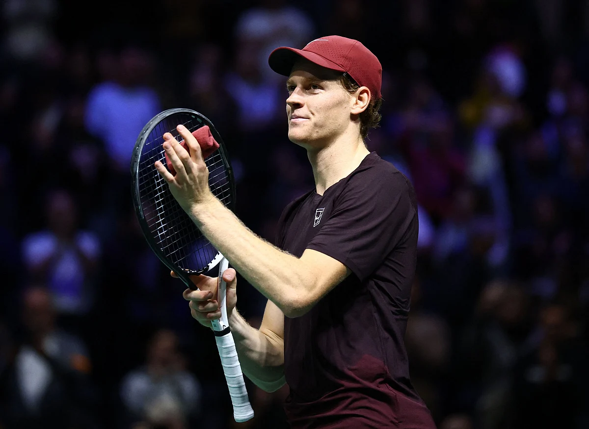 Paris Masters Açılışında Günahkar Yolculukları, Zverev Başlık Savunmasını Canlı Tutuyor