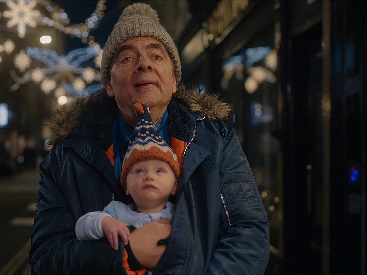 Rowan Atkinson, Aralık ayında Laugh Riot 'Man Vs Baby' ile Geri Döndü