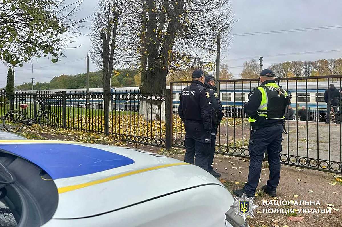 Ukrayna tren istasyonunda Meydana Gelen Patlamada Dört Ölü, 12 Yaralı