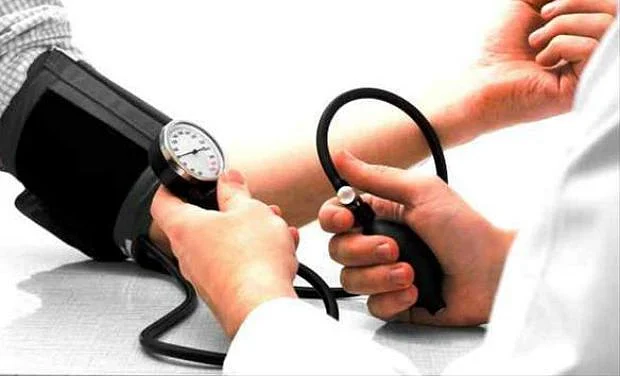 Yapay Zeka, BAE Doktorlarının Kalp Hastalığı, Diyabet ve Doğurganlık Risklerini Erken Tahmin Etmelerine Nasıl Yardımcı Olur?