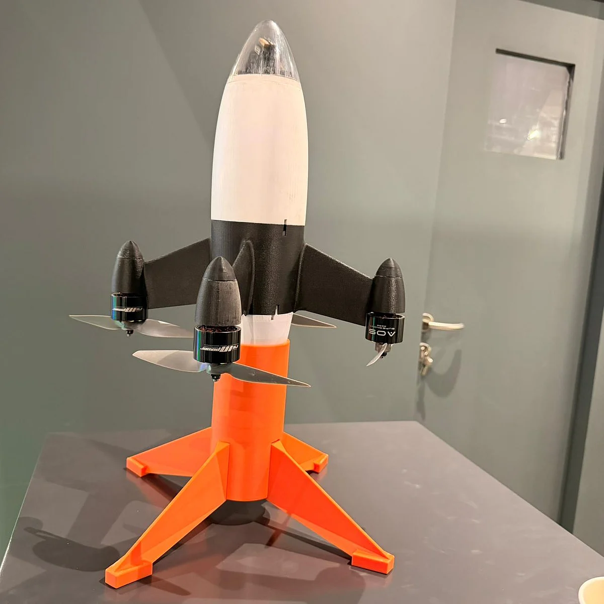 10 Başarısızlıktan 580 Km / Saate: Dubai Dünyanın En Hızlı Drone'unu Nasıl İnşa Etti?