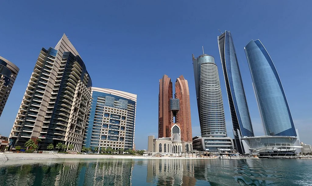 Abu Dabi, 5 Yılda 54 Milyar Dolarlık Altyapı Projesi İstiyor