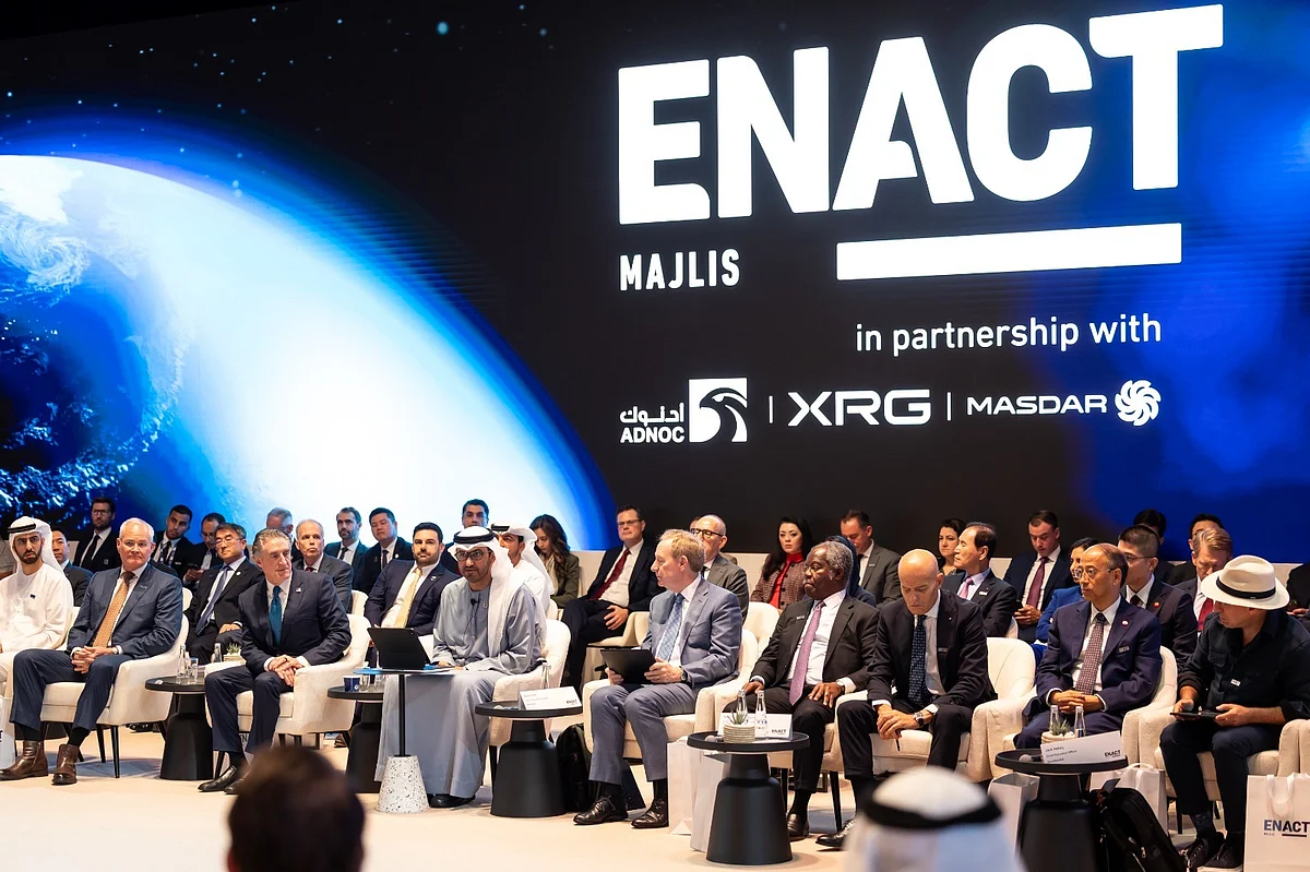 Aı'nın Enerji İştahı, Abu Dabi'deki Meclis Meclisi'nde Küresel Eylem Çağrısına Yol Açtı