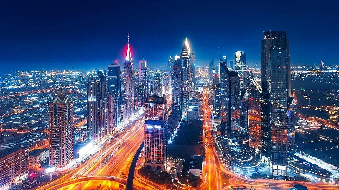 Asya'nın Seçkinleri Dubai'nin Ultra Lüks Gayrimenkulüne Bakıyor ve işte bu yüzden