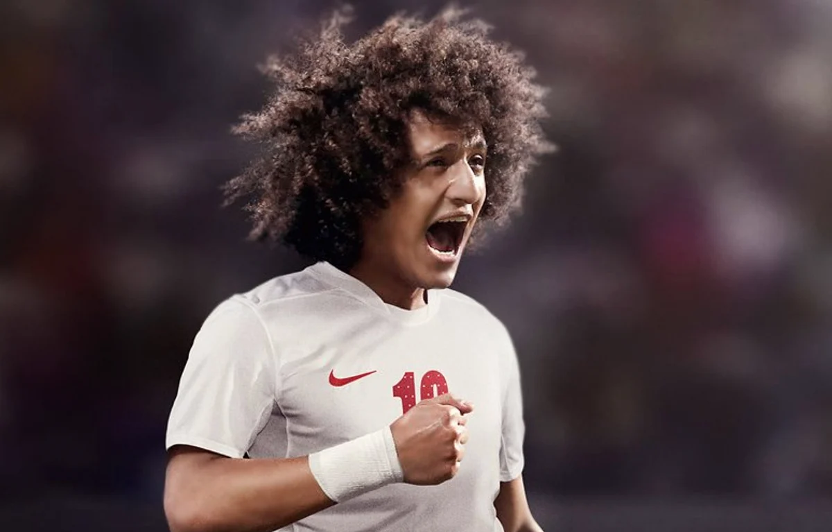 BAE Futbolcusu Omar Abdulrahman 'Amoory' 34 Yaşında Emekli Olduğunu Açıkladı