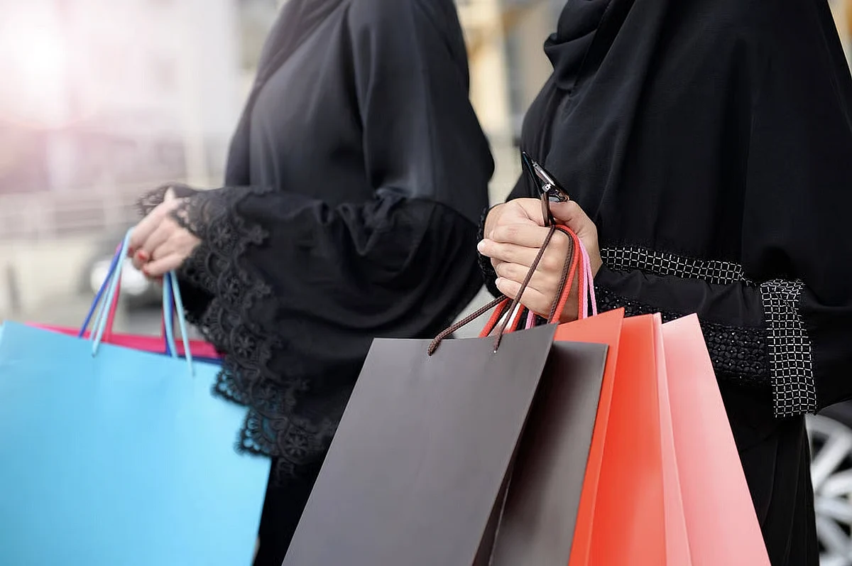 BAE Müşterileri, 2025 Beyaz Cuma Günü Mena Ortalamasının 3 Katını Harcayacak