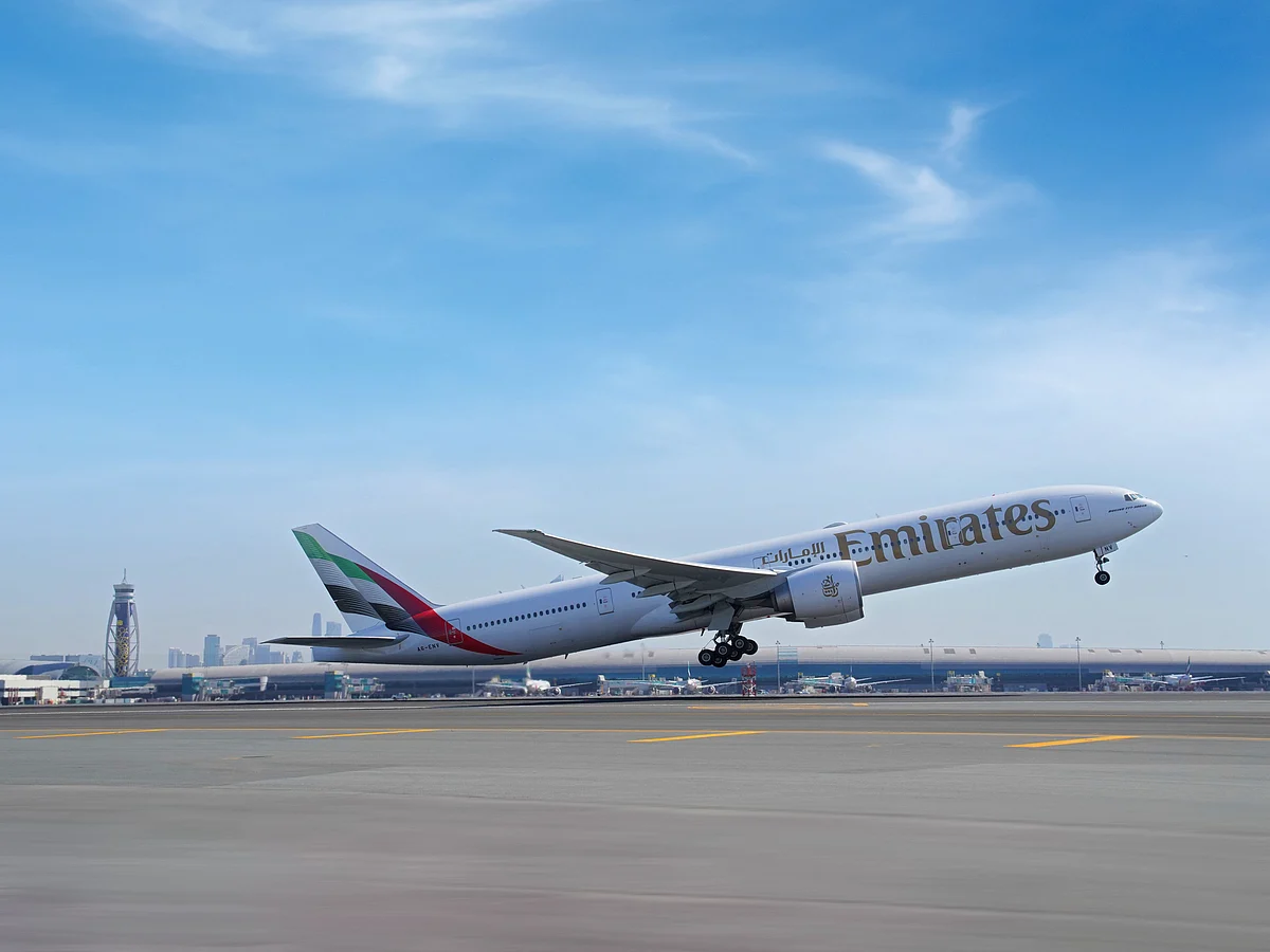 BAE Uçuşları: Emirates, 1 Aralık'tan İtibaren Dubai-Kahire Rotasına Haftalık Altı Uçuş Ekleyecek