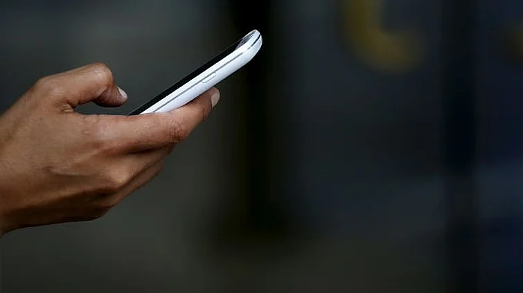 BAE Yetkilisi Yasadışı Ticaret Uygulamalarına Karşı Uyardı: 5 Kırmızı Bayrak Açıklandı