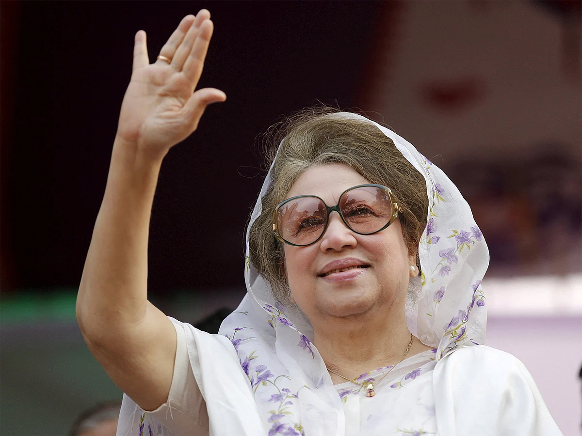 Bangladeş'in Eski Başbakanı Khaleda Kritik Durumda; Sürgündeki Oğlunun Dönüşü Belirsiz