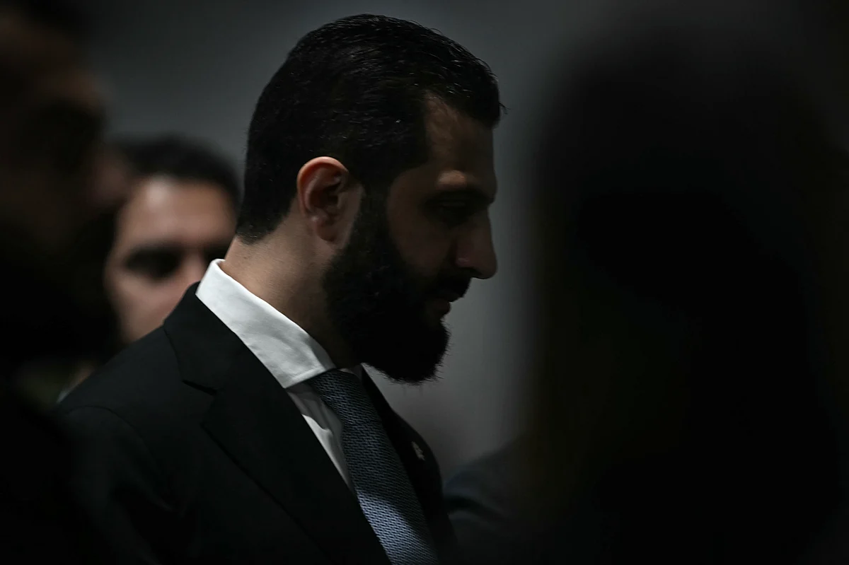 BM, Beyaz Saray'ın Trump ile Görüşmesi Öncesinde Suriye Devlet Başkanına Yönelik Yaptırımları Kaldırdı