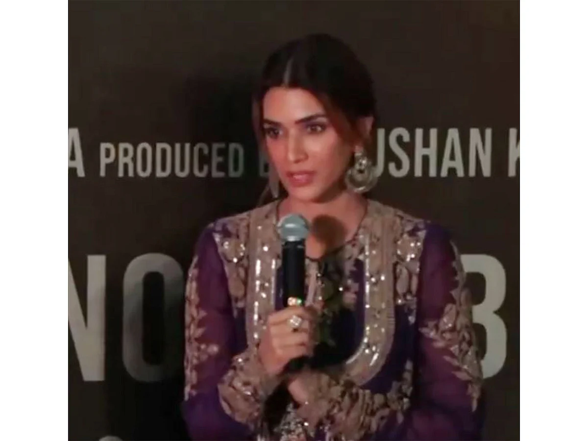 Bollywood Oyuncusu Kriti Sanon, Delhi'nin Kirlilik Sorunlarına Çözüm Arıyor