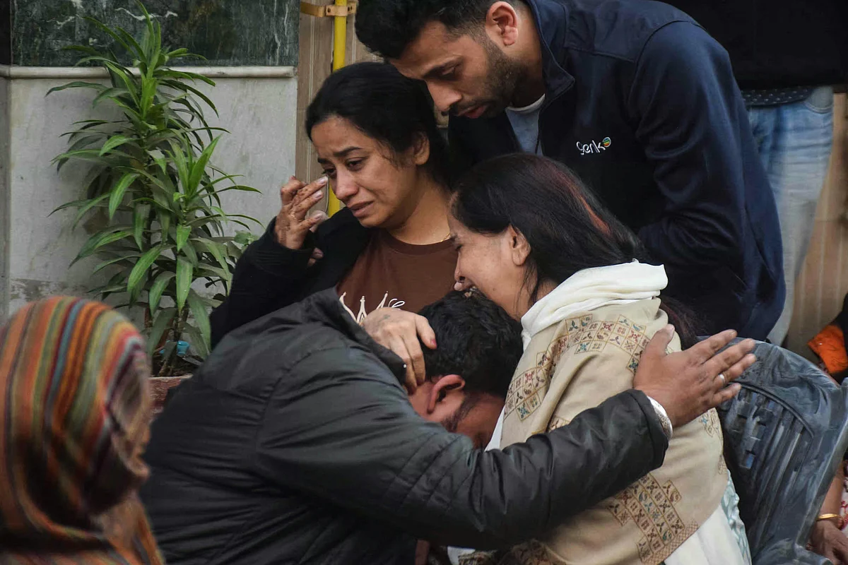 Delhi Patlamasında Ölen Kurbanların Aileleri için 1.000.000 Rs'ye Kadar Tazminat