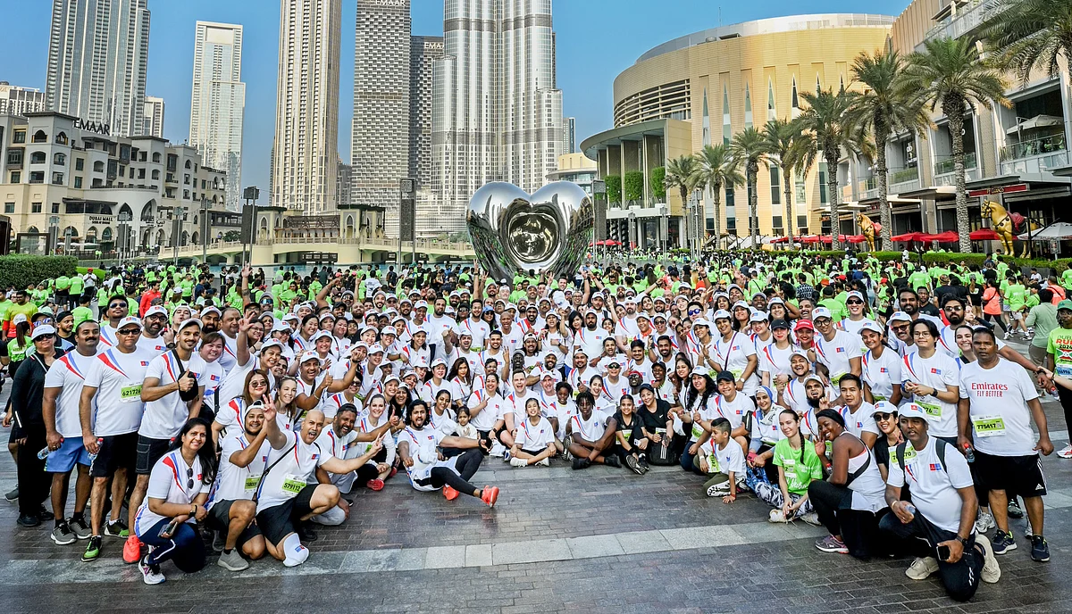 Emirates İçin bedava Bilet Dubai Fitness Challenge ön, orta kısmında Tamamlama Çalışanları