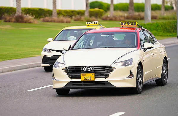 Dubai: Yaklaşık 30.000 Taksi, Limuzin İhlali Yakalandı; Hız, Telefon Kullanımı En Büyük Suçlar